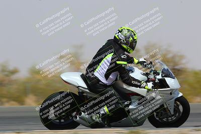 media/Mar-28-2022-Superbike Trackdays (Mon) [[b8603d0f67]]/Open Track Time/Turn 3 Inside/